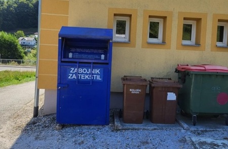Zabojnik za tekstil